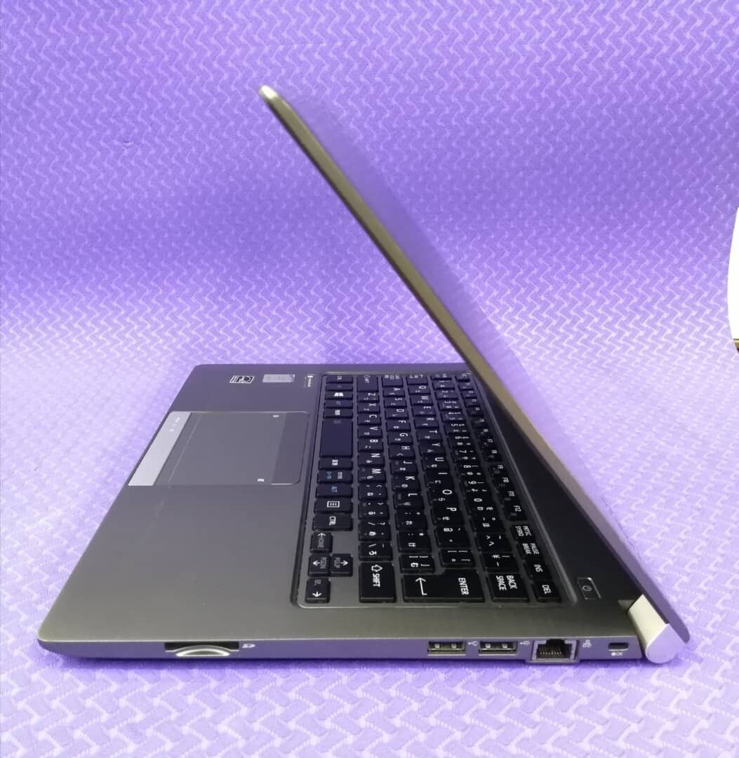 TOSHIBA R63 Refurbished Ultra-Slim Laptop Intel Core i5 7th Gen 8GB RAM 256GB SSD 6-Month Warranty Affordable Performance & Portability good for business and student laptop