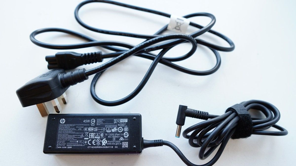 HP 65W Slim Laptop Charger Blue Tip Model ADP-65HB BC  19.5V 3.33A Power Adapter for HP Notebooks HP Laptop Charger