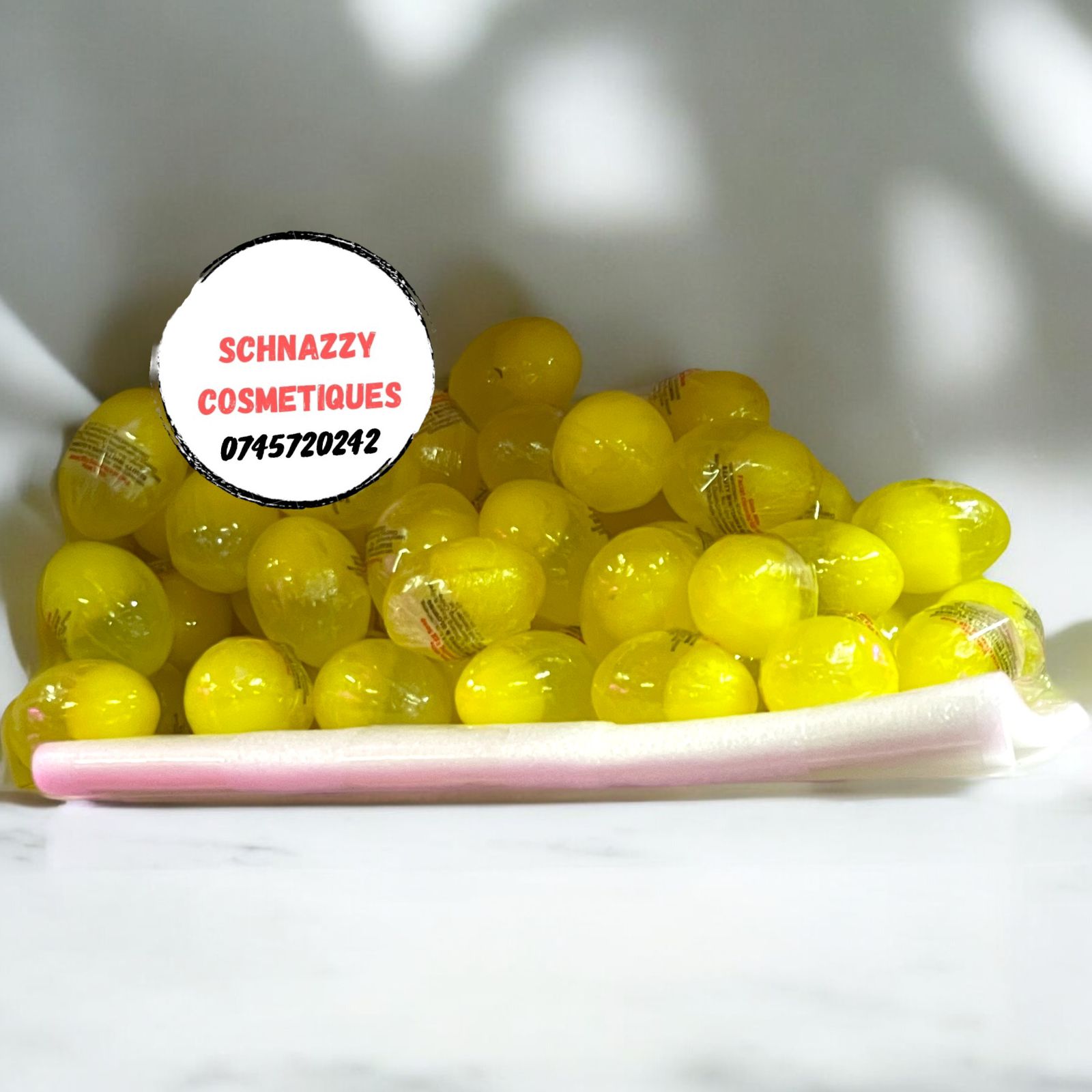 Egg Soap with Collagen Fades Suntan Redness Even Skin Toning Firming Repair Tighten Skin Reduce Pores Improve Elasticity Leave Skin Smooth Supple