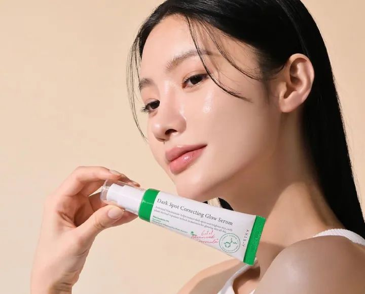 AXIS-Y Dark Spot Correcting Glow Activated Niacinamide Treats Hyperpigmentation Brightens Improves Uneven Skin Tone Squalane to Retain Skin Moisture ( AXIS Y CREAM AXIS Y SERUM)