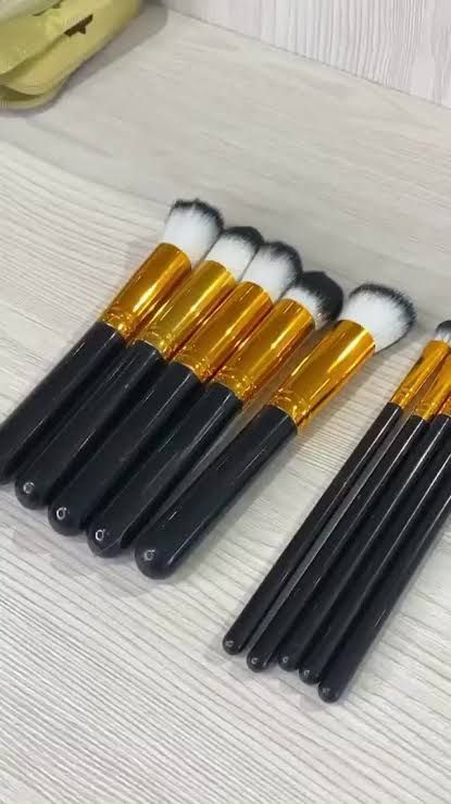 NEW Makeup Brush Professional Use MUA Essential Set Make Up Artist Face Brush Makeup Brush Set Foundation Brush Powder Brush
