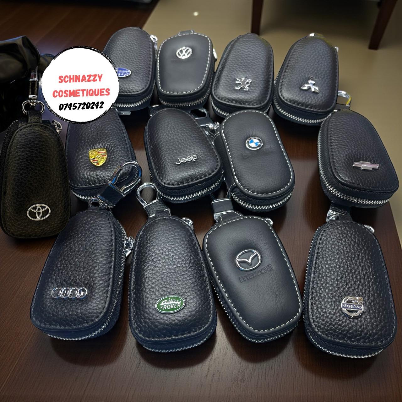 Multifunction Car Key Protector Pouch PU Leather Cover Safely Protect From Dilapidation Scratch Damage Loss Car Keyholder Keychain Bag Key Case Fits IDs Small Snugly Compact Fits Bag Back Pocket