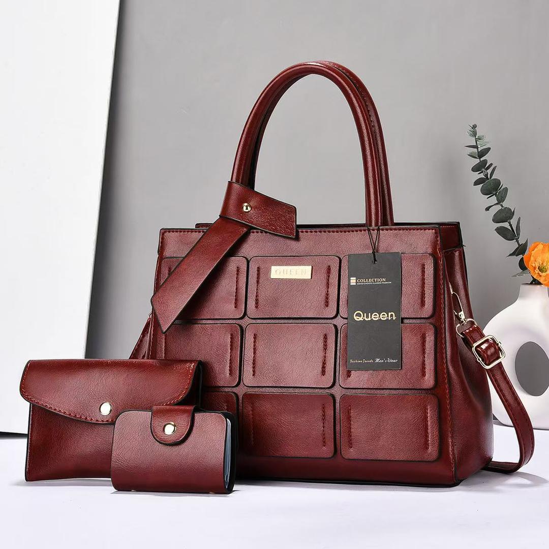 Queen 3pcs Stylish handbag Elegant in your outfit outcome with a sense of Luxury and Class