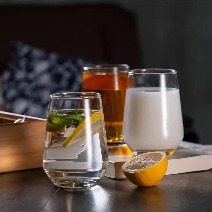 Elegant Glass Water Jug – 1.5L plus Free Set of 6 Hexa Glasses 1.5 litres heavy glass kitchen water/juice glass jar Made of eco-friendly food grade material, water bottle is 100% BPA FREE, non-toxic