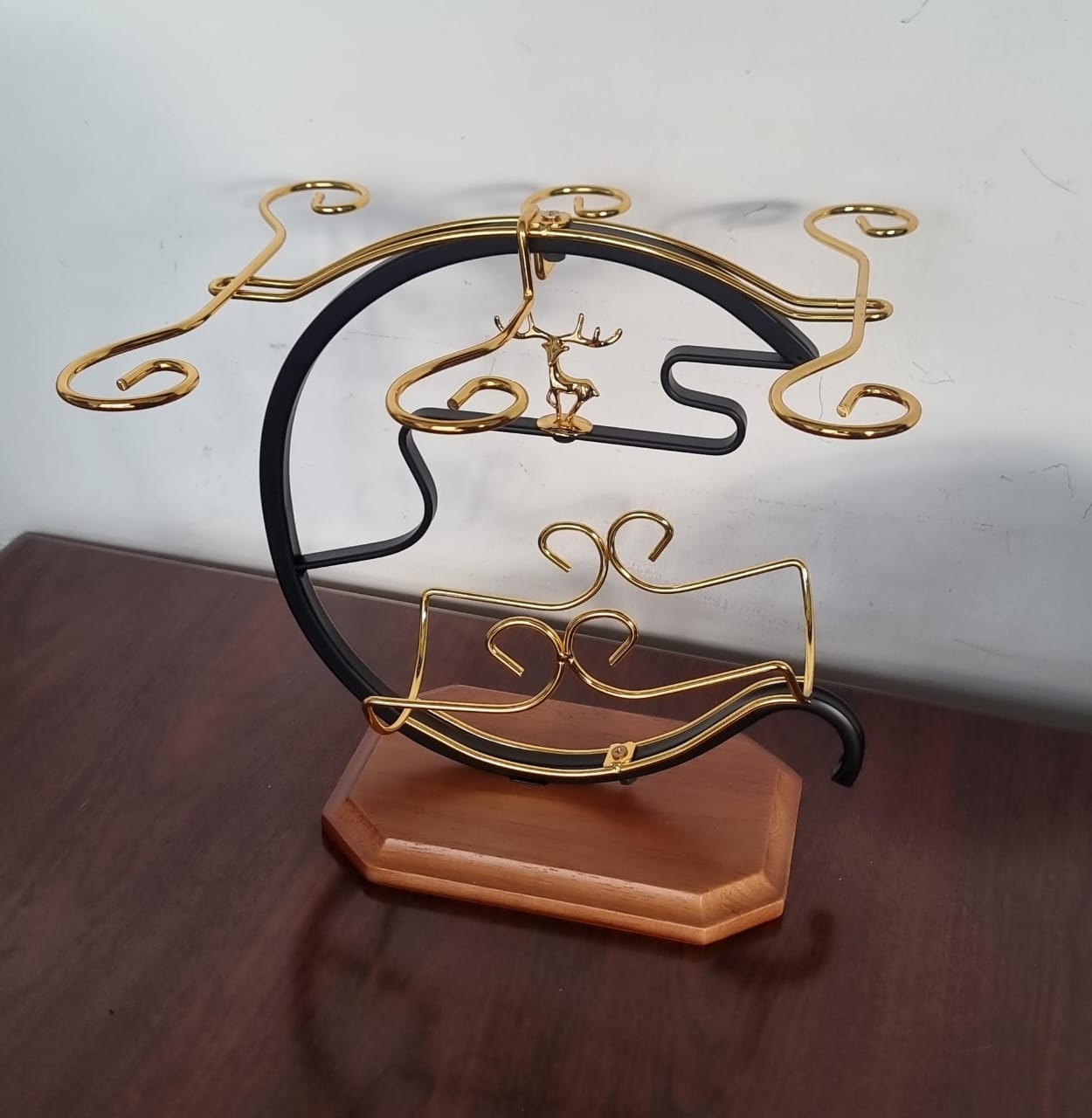 GOLDEN DEER WINE SET RACK - 1 BOTTLE SLOT, 6 WINE GLASS SLOTS