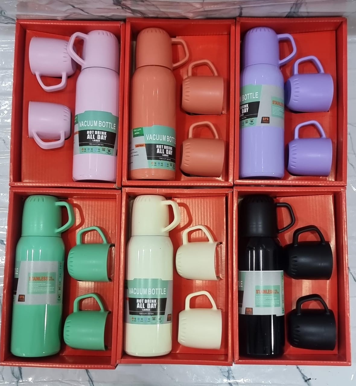 Red Gift Box Set: 450ml Thermo Cup + 3 Cups