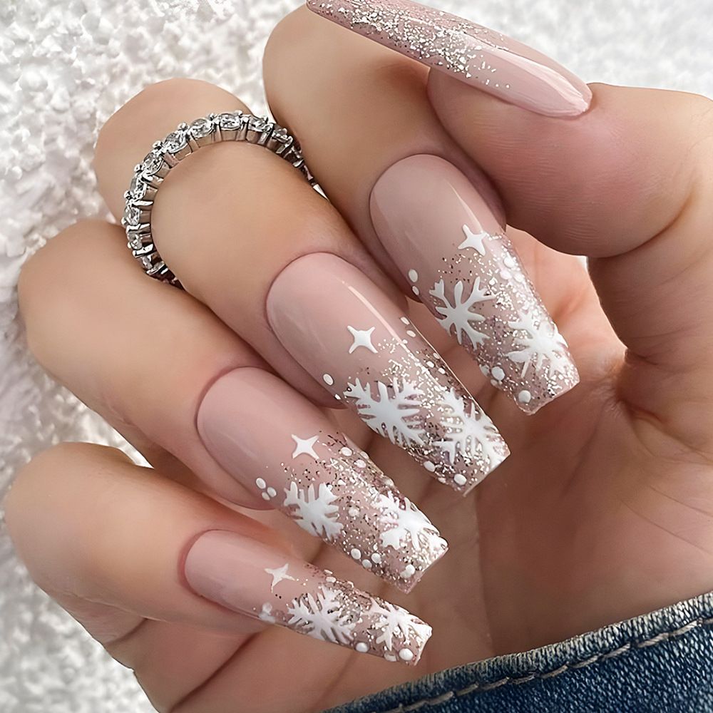 24 piece set of Christmas glitter snowflake nail art pieces, nude color, medium to long, wearable, sweet and cool, spicy girl, detachable fake nails