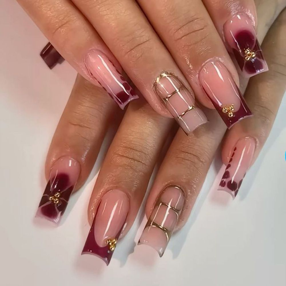 24 Pcs Popular French style wearable nail with European and American printed gold round beads embellished with 24 pieces