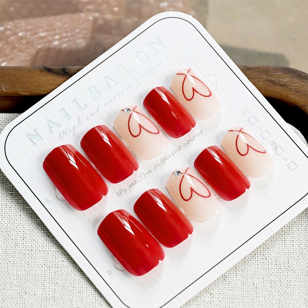 24 pieces of high-quality, red heart-shaped, minimalist, elegant, skin-toning nail art, removable nail art stickers