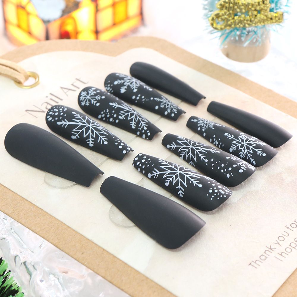 24Pcs Removable Christmas Press-On Nails | Long Stiletto Shape Black-Red Base with Large Snowflakes | Winter & Autumn Wearable False Nails
