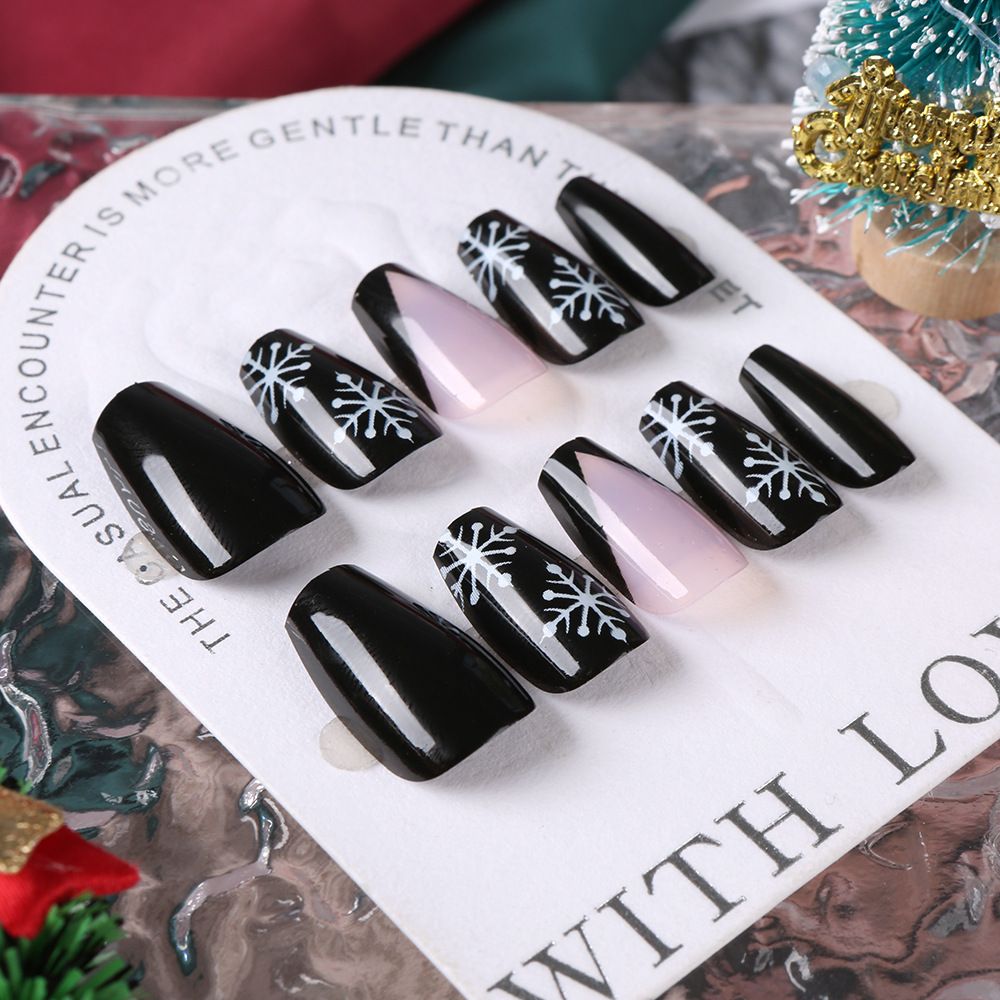 24Pcs Best-Selling European & American Christmas Press-On Nails Short Stiletto Black White Snowflakes French Nude Pink Removable False Nails