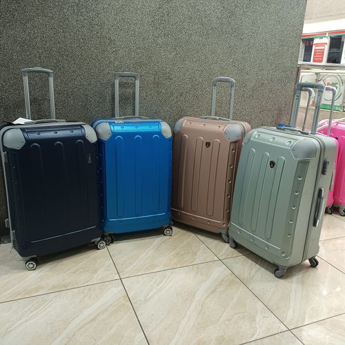 Hard Shell Fiber Travel Suitcase With Spinner Wheels