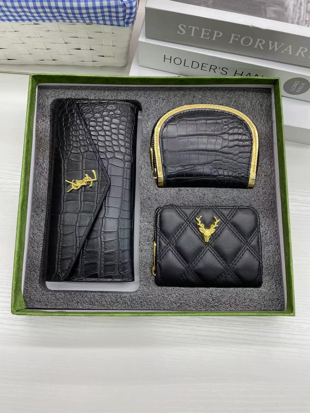 Famous Brand 3 Piece Gift Box With Black Leather Crocodile Money Bag Card Bag and Long Wallet For Women Lady Girl