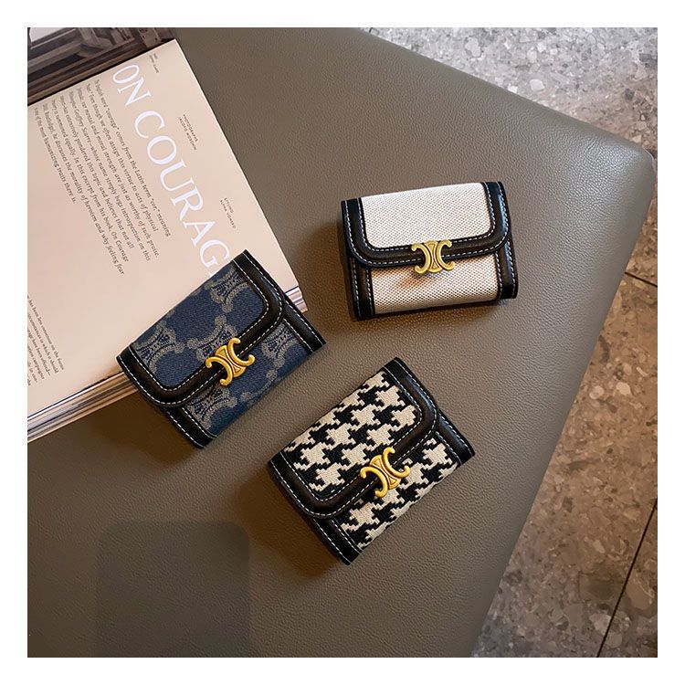 Fashion Wallets & Holders Daily With Magnetic Buckle  Multi-Card Design Orderly Storage Of Large Capacity Women's Short Wallet Card Bag