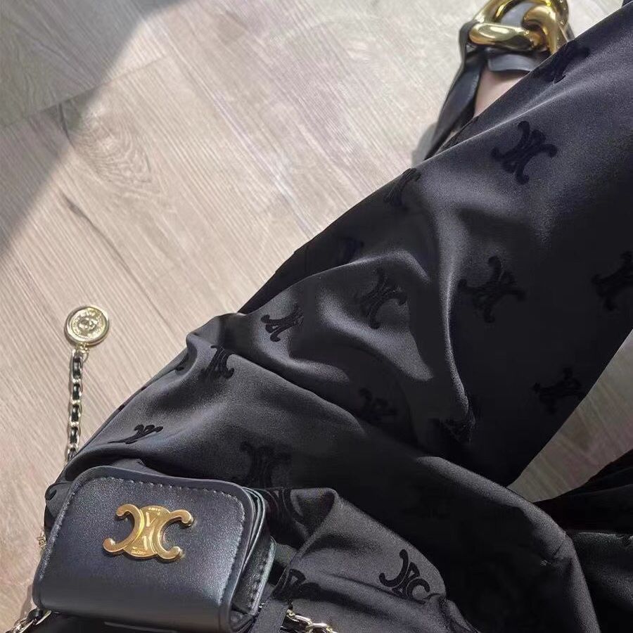 Fashion Women Leather Waist Bag With Chain Fanny Pack Phone Essentials Crossbody Purse Chest Bag