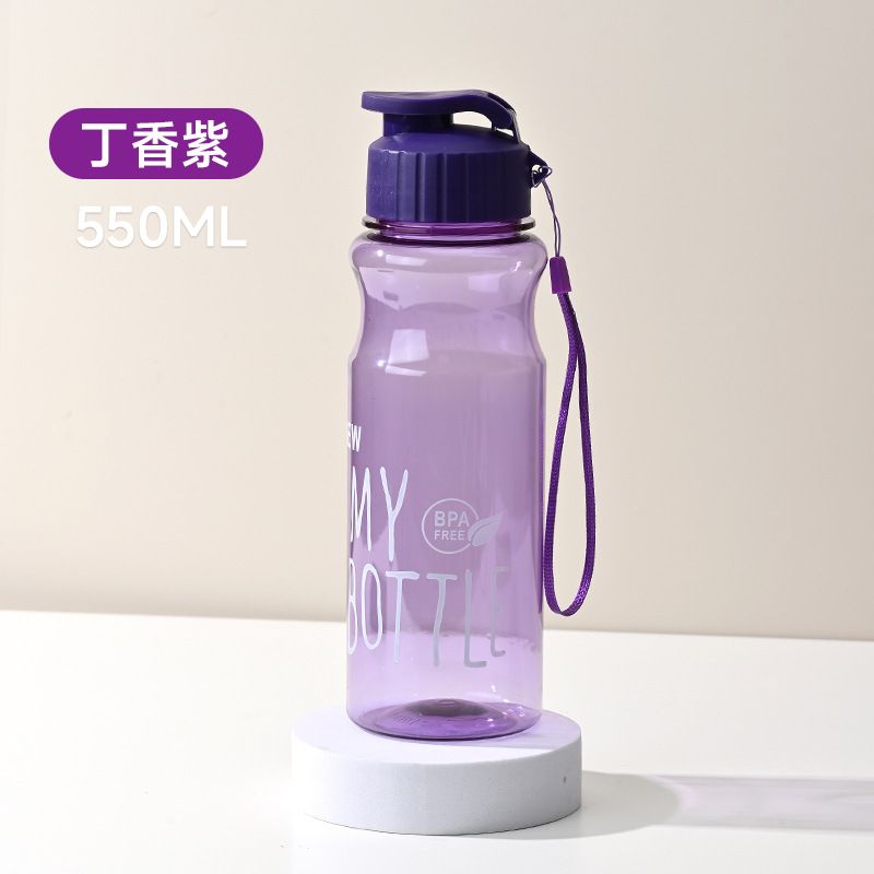 Outdoor sports require the ability to carry water easily. This water cup is made of pet plastic and is BPA-free.
