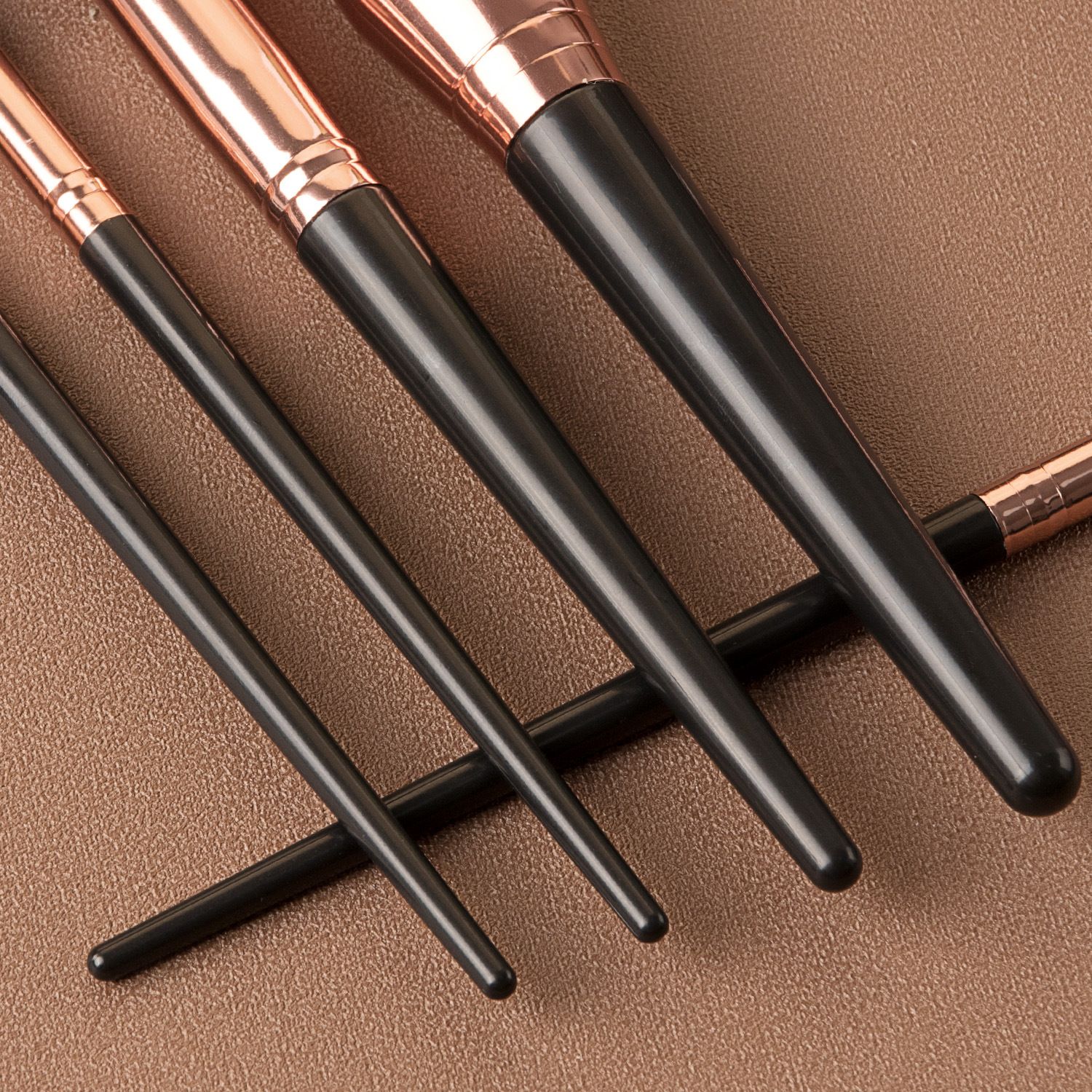 7-15Pcs Makeup Brushes Set Foundation Eyeshadow Blush Highlighter Soft Fluffy Concealer Kabuki Blending Brush Female Beauty Tool