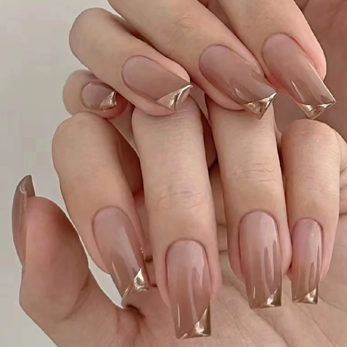 24pcs Gradient Fake Nails French Ballerina Nail Waterproof Faux Medium Coffin false nails Fingernails Press on Nails Tips view 9