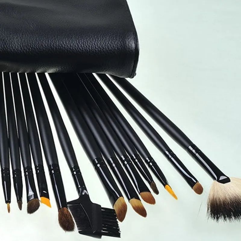 Gift Bag Of 24 pcs Makeup Brush Sets Professional Cosmetics Brushes Eyebrow Powder Foundation Shadows Pinceaux Make Up Tools