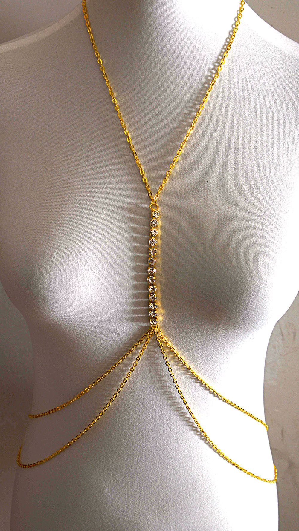 New Women Sexy Fashion Black Bead Chest Chain Body Jewelry Trend Punk Metal Tassel Waist Belly Chain Strap Decorate Street Style