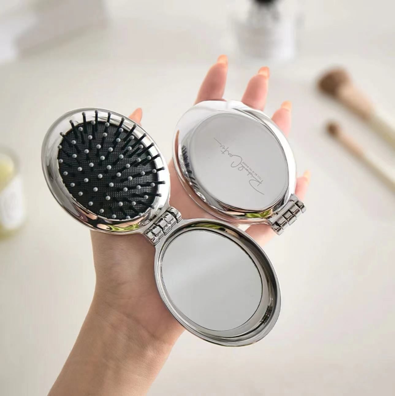 2 In 1 Mini Portable Folding Comb Mirror Diamond Air Cushion Bling Rhinestone Cosmetic Travel Pocket Hair Brush Makeup Tool