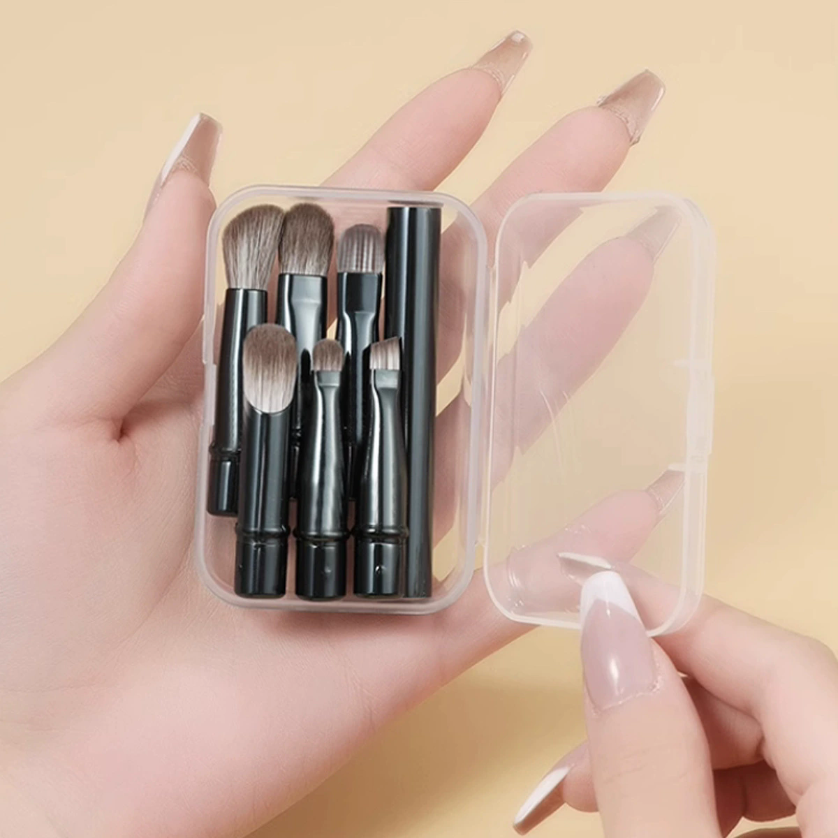 6Pcs Mini Travel Makeup Brushes Set with Box Portable Cosmetic Powder Foundation Blush Blending Concealer Make Up Brushes Set