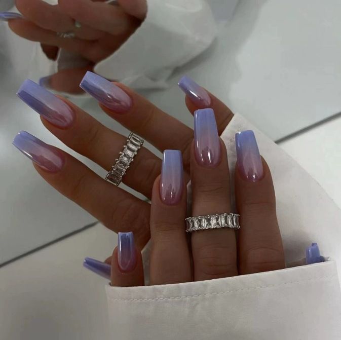 24Pcs Aurora Fake Nail with Glue Mid-length Square Head Design False Nails Simple Fashion Press on Nails Full Cover Nail Tips