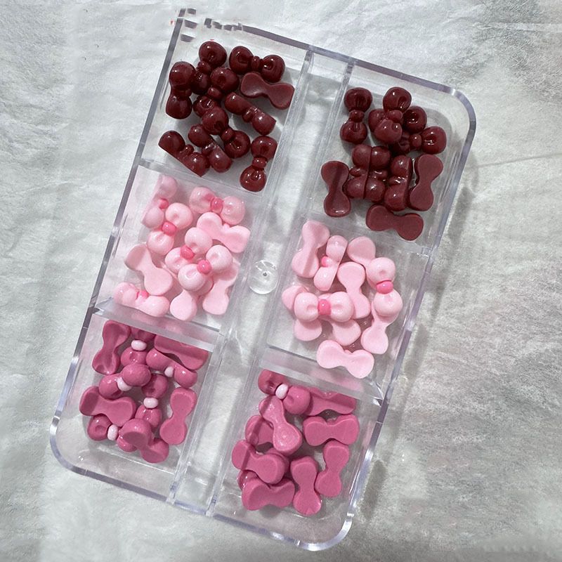 12Grids/Box Swim Bikini Hello Kitty Nail Charms Kawaii Tan Skin Kitty Cat Resin Charms Pink Bow Nail Art Decorations Accessories
