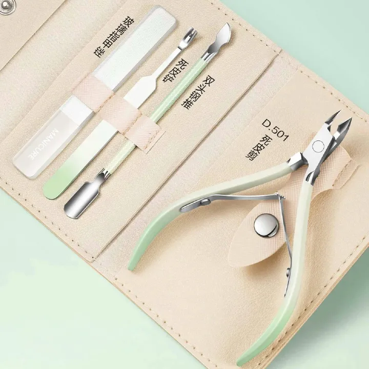 4pcs Manicure Set Portable Nail Clipper Nail File Cuticle Pusher Stainless Steel Nail Care Tools with Pu Bag Package E0177