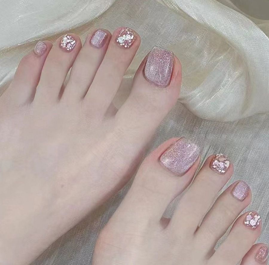 24Pcs False Toes Nails French Square Nude Color Nature Fake Toe Nails Feet Nail Tips Artificial Press On Toenails for Women 2025 E0126