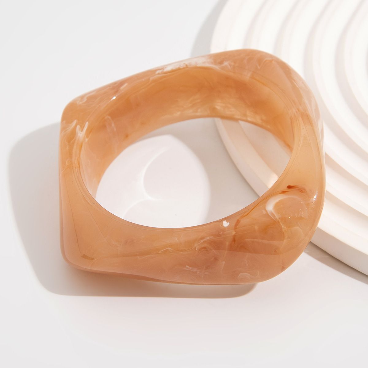 Vintage Brown Coffee Irregular Acrylic Resin Chunky Bangles for Women Goth Geometric Charm Hand Bracelets Couple Jewelry R0838