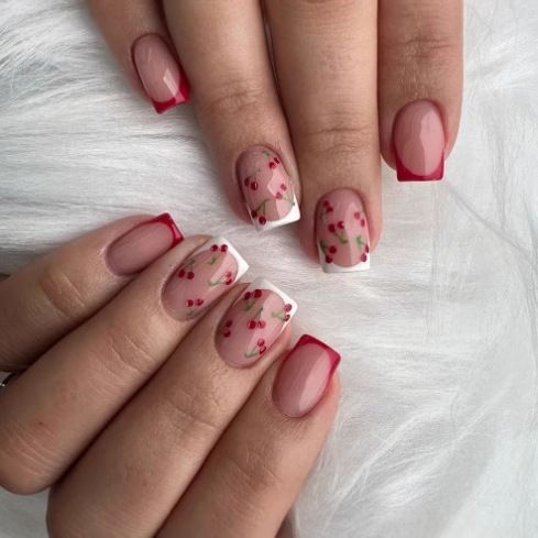 24pcs Gold Edge French Fake Nails Short Nude Pink Simple Artificial Nail Patch Press on Nail Tips for Girls Full Cover Wearable E0111