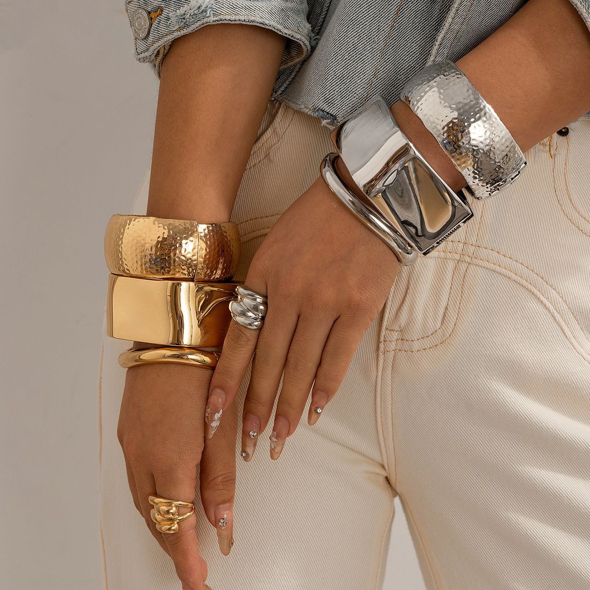 Vintage Brown Coffee Irregular Acrylic Resin Chunky Bangles for Women Goth Geometric Charm Hand Bracelets Couple Jewelry R0845