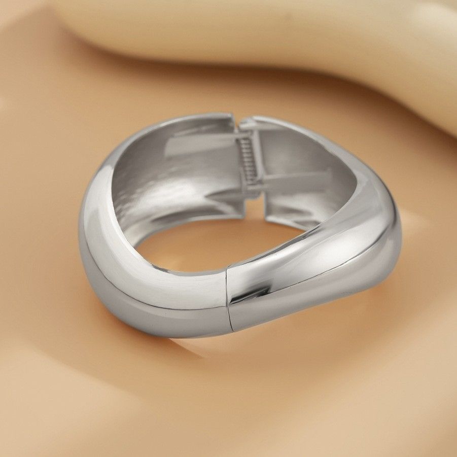 Vintage Brown Coffee Irregular Acrylic Resin Chunky Bangles for Women Goth Geometric Charm Hand Bracelets Couple Jewelry R0845