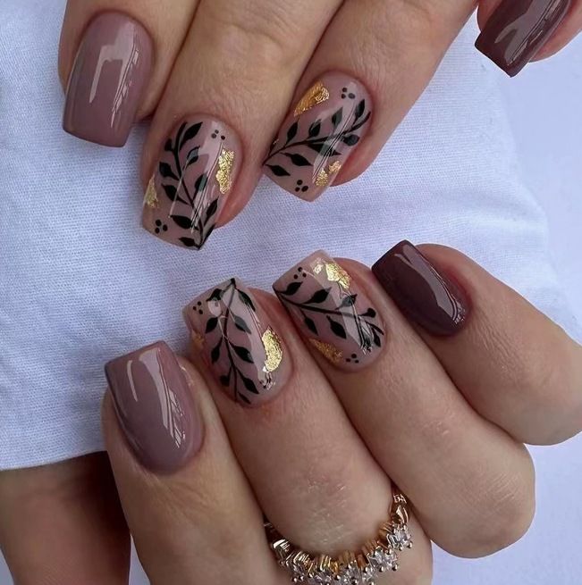 24Pcs/set Medium Length French Fake Nails Blue Pink Halo Glossy False Nail Artificial Acrylic Press On Nails Art tips Removable E0110