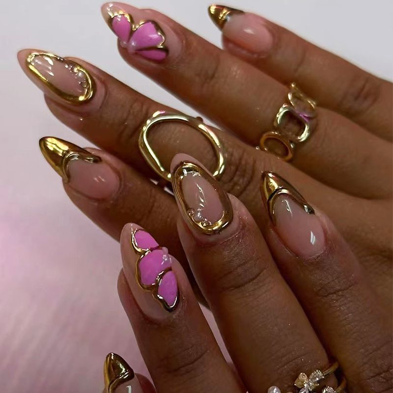 24Pcs Golden French Fake Nail with Almond Head Design Simple Oval False Nails Wearable Press on Nails Full Cover Nail Tips E0186