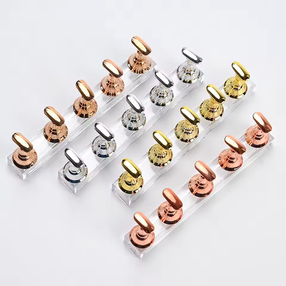 5pcs Magnetic Nail Stand for Press On Nails Display Fake Nail Nail Tips Practice Holder with Reusable Putty Nail Beginner Diy E0160