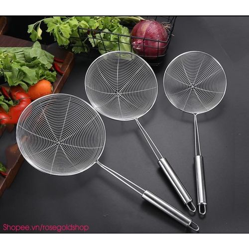 Web Spoon – Stainless Steel Skimmer Spoon for Deep Frying & Straining – Heat-Resistant, Durable & Easy to Clean – Ideal for Kitchen Use, Cooking Oil, Noodles & Deep Frying