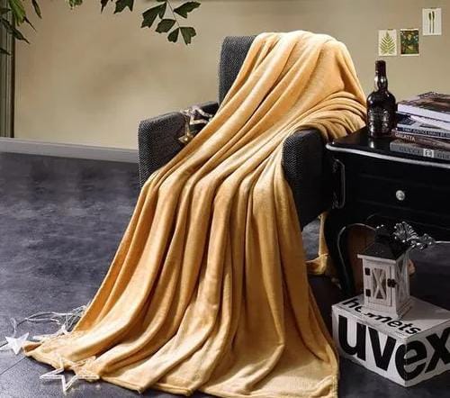 Soft and Warm 6 by 6ft Fleece blanket portable to use for covering you anywhere. Livingroom, office, outdoor, in the car