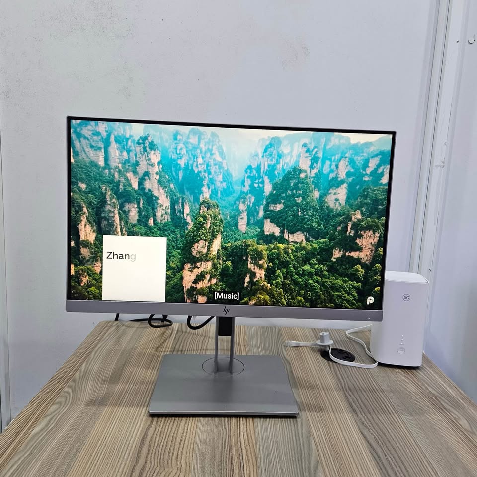 Hp 22 inch Frameless monitors with an HDMI,VGA,Display,Viewing Angel: 178/178, Widescreen Anti-Glare Display, Security Lock Slot,1 x Mini DisplayPort,2 DisplayPort