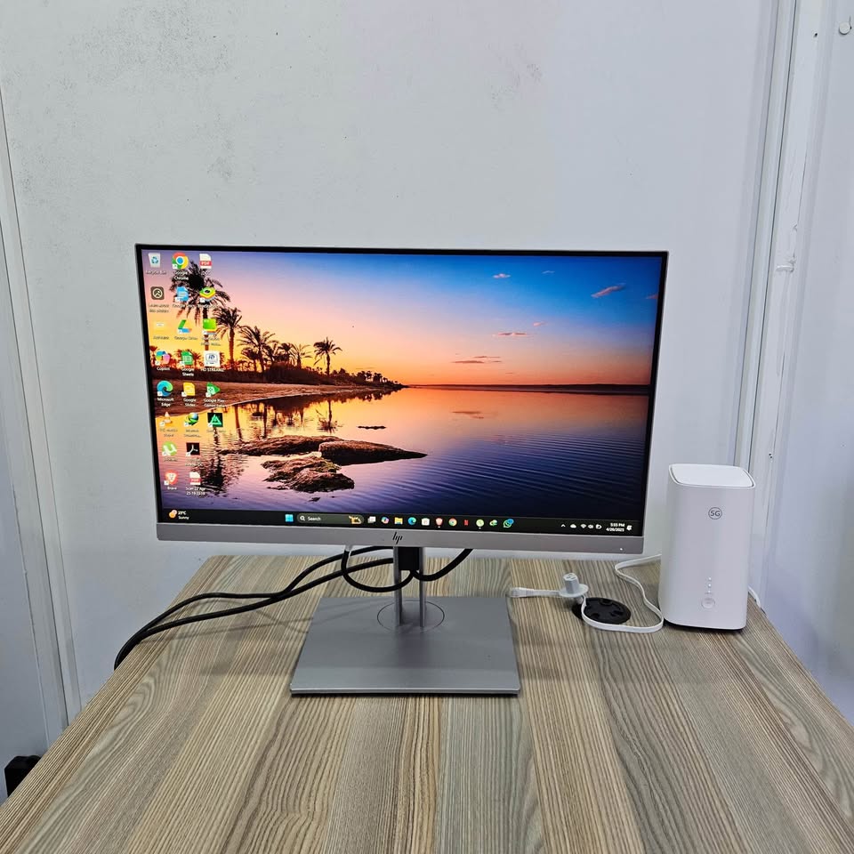 Hp 22 inch Frameless monitors with an HDMI,VGA,Display,Viewing Angel: 178/178, Widescreen Anti-Glare Display, Security Lock Slot,1 x Mini DisplayPort,2 DisplayPort