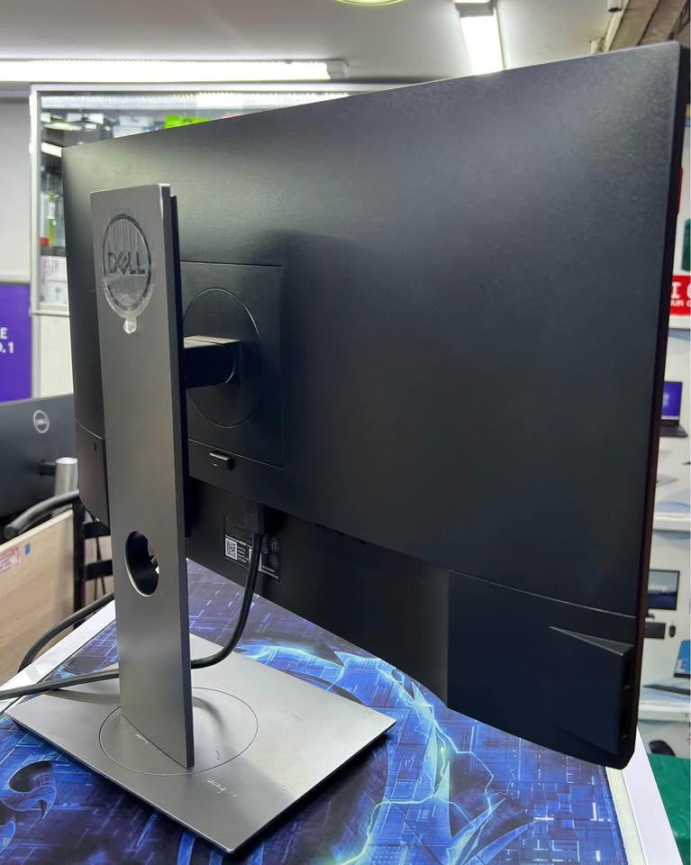 Dell U2415 24 inches Edge to edge frameless monitors with HDMI port (24-inch WUXGA Monitor (1920x1200) at 60Hz, 16:10 Aspect Ratio) compatible with all operating systems of a computer,Vesa compatible