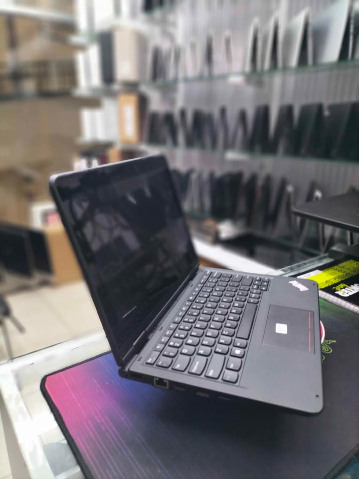 Lenovo Yoga 11e x360 Pentium 4GB RAM 500GB HDD
This Lenovo Yoga transforms from a Laptop to Tablet with a flip of the screen! Super cool! It has reinforced glass and is ruggedized to make sure it’s