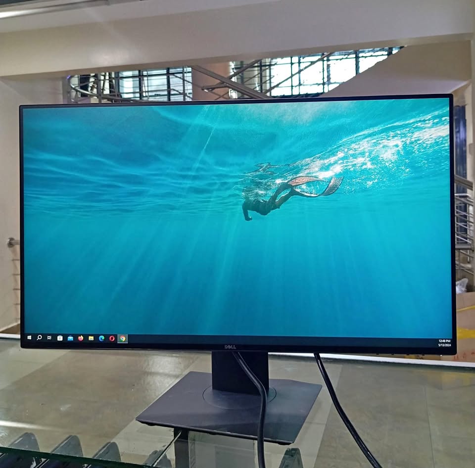 DELL P2419H 24 Inch Edge To Edge Frameless Monitor, FHD 1920 X 1080 At 60Hz