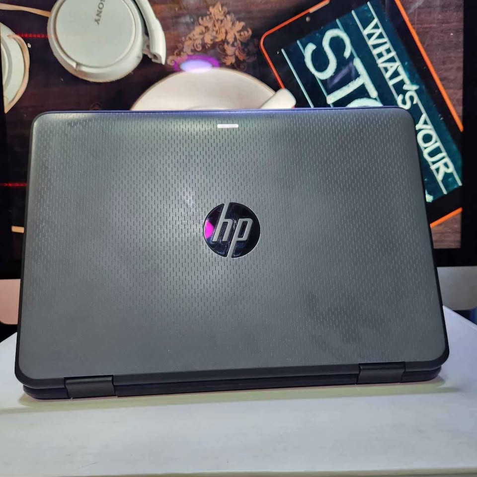 HP ProBook x360 11 G1 EE Intel core i5 8GB RAM 128GB SSD 11.6 Inch HD Touchscreen Display
Operating system: Windows 10/11 Pro 64-Bit Edition
Memory: 8GB DDR3L – 1600 SDRAM
Storage: 128GB M.2 SSD