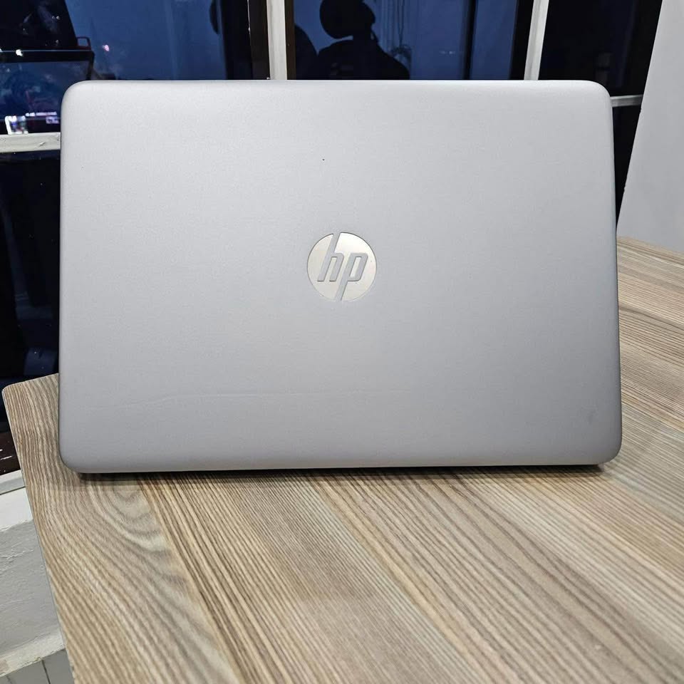 Hp Elitebook 840 G3 Intel Core i5 6th Gen 8GB RAM 256GB SSD 14 Inches FHD Display 14 inches (35.6 cm) Widescreen LED backlight; Full HD standard-viewing angle (SVA) eDP anti-glare, Slim Design; 16:9