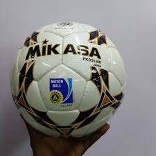 NEW ARRIVALS JUST FOR YOU FROM KILLIMALL 🎊 🎁 Mikasa Size 5 Soccer Ball Black,Gold & White Modified leather selection of high-level environmental protection TPU + EVA,Leather soft and hard