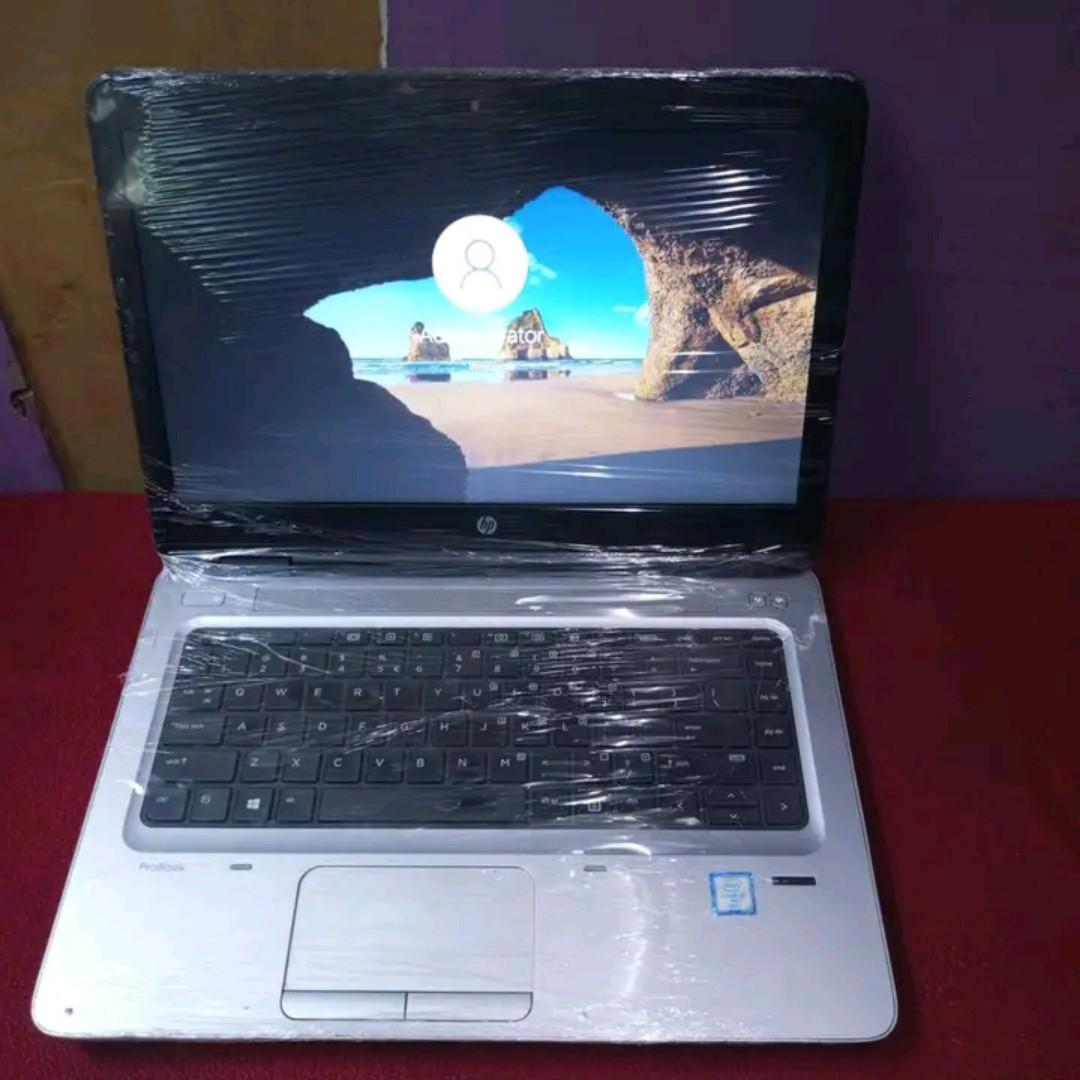 Black Friday 🛍️ 🛍️ 🛍️HP laptop na offer Intel ® Core ™ i5..2.65ghz
8GB RAM 500gb HDD 14 Display LED Windows 10 pro Wifi and Bluetooth VGA and HDMI ports Battery life 3-4 hrs Original adapter and WM
