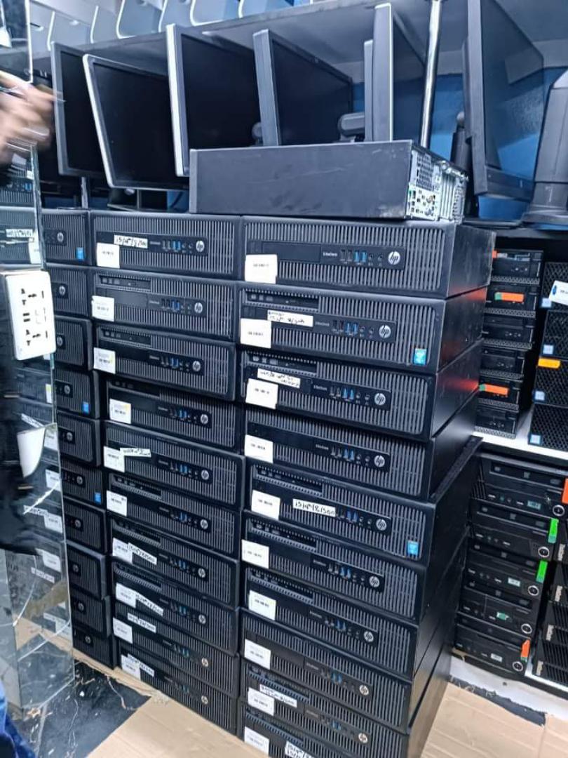 Black   Friday 🛒 🛍️ 🛒   🛍️ 🛒🛍️ A reliable and durable business desktop with the following key features:*** **Processor:** Intel Core i5, 2.3GHz* **RAM:** 4GB DDR3* **Storage: **500GB HDD* **Disp