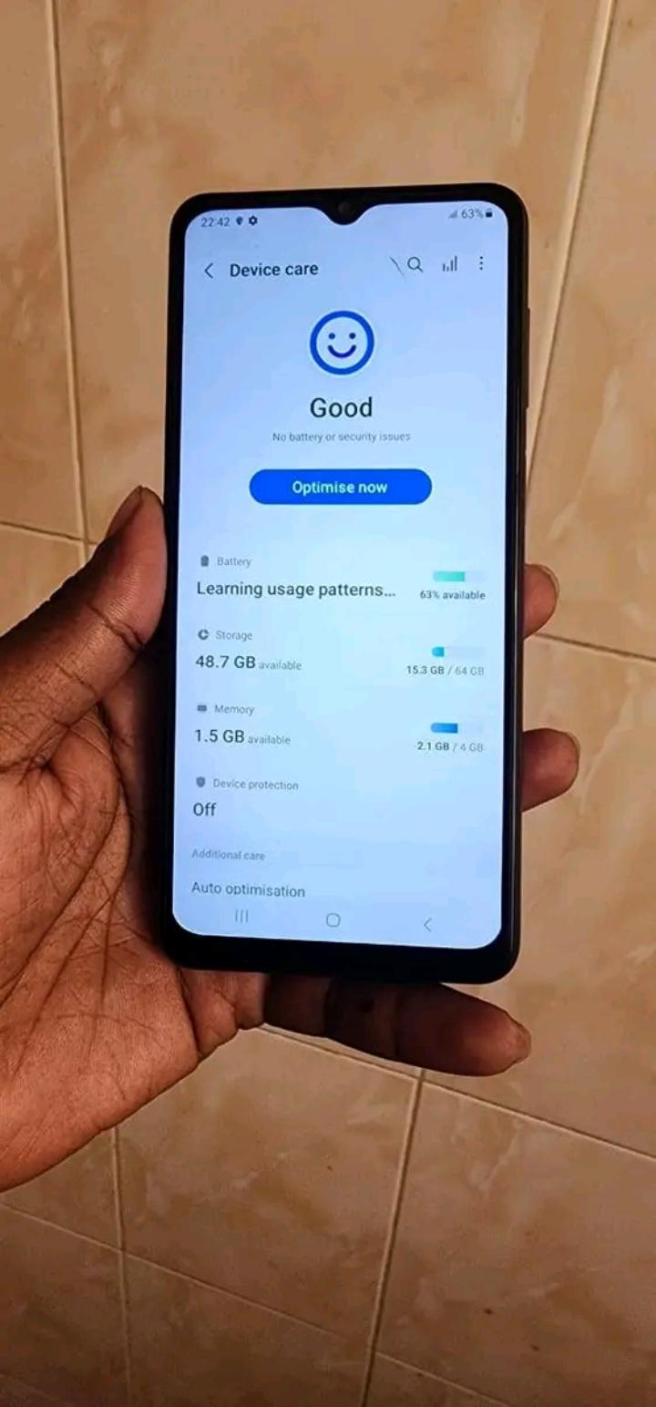 Refurbished Samsung Galaxy A12 Deal on Samsung Galaxy A12! Get ready to experience the future of smartphones with the Samsung Galaxy A12! Available now on Kilimall, this powerful device is well packed